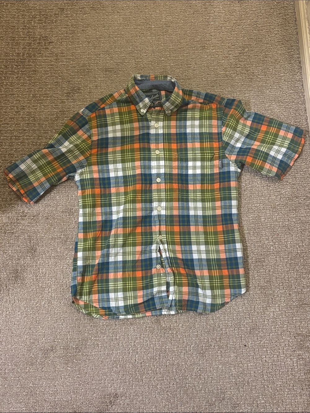 Woolrich Men’s Small Green Orange Plaid Short Sleeve Button Down Shirt